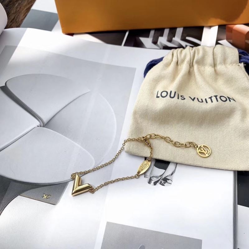 Louis Vuitton Necklaces